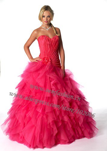 gorgeous prom dresses 2011	